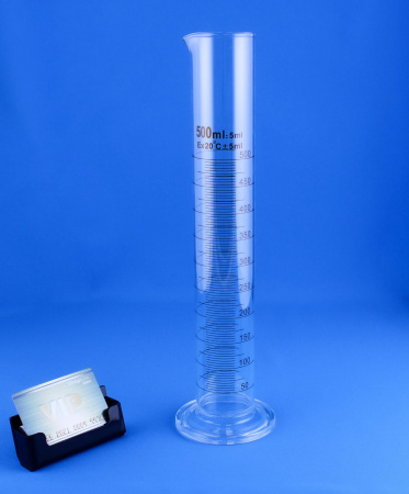 Цилиндр мерный 5drops 1-500-2, 500 мл, стекло Boro 3.3, со стеклянным основанием, с носиком, градуированный