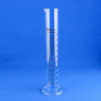 Цилиндр мерный 5drops, 1-500-2, Boro 3.3,  на стеклянном основании, с носиком, градуированный, 500 мл