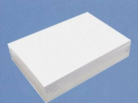 Лабораторная фильтровальная бумага марка ФМ "Обеззоленная" 520х600 мм 10 кг, 300 листов